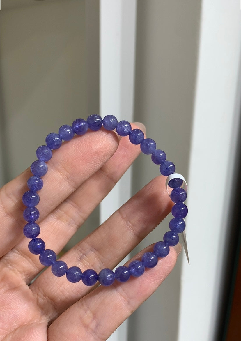 高品透體坦桑石 5.8mm