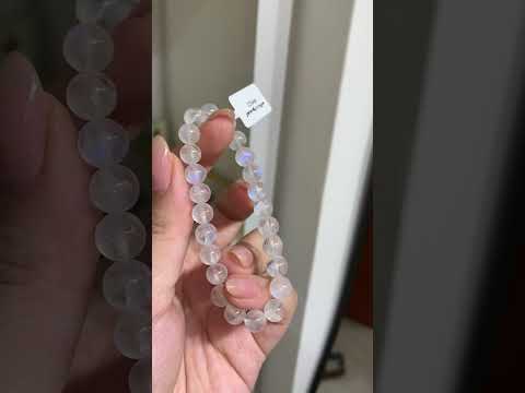 奶油月亮石 6.8mm