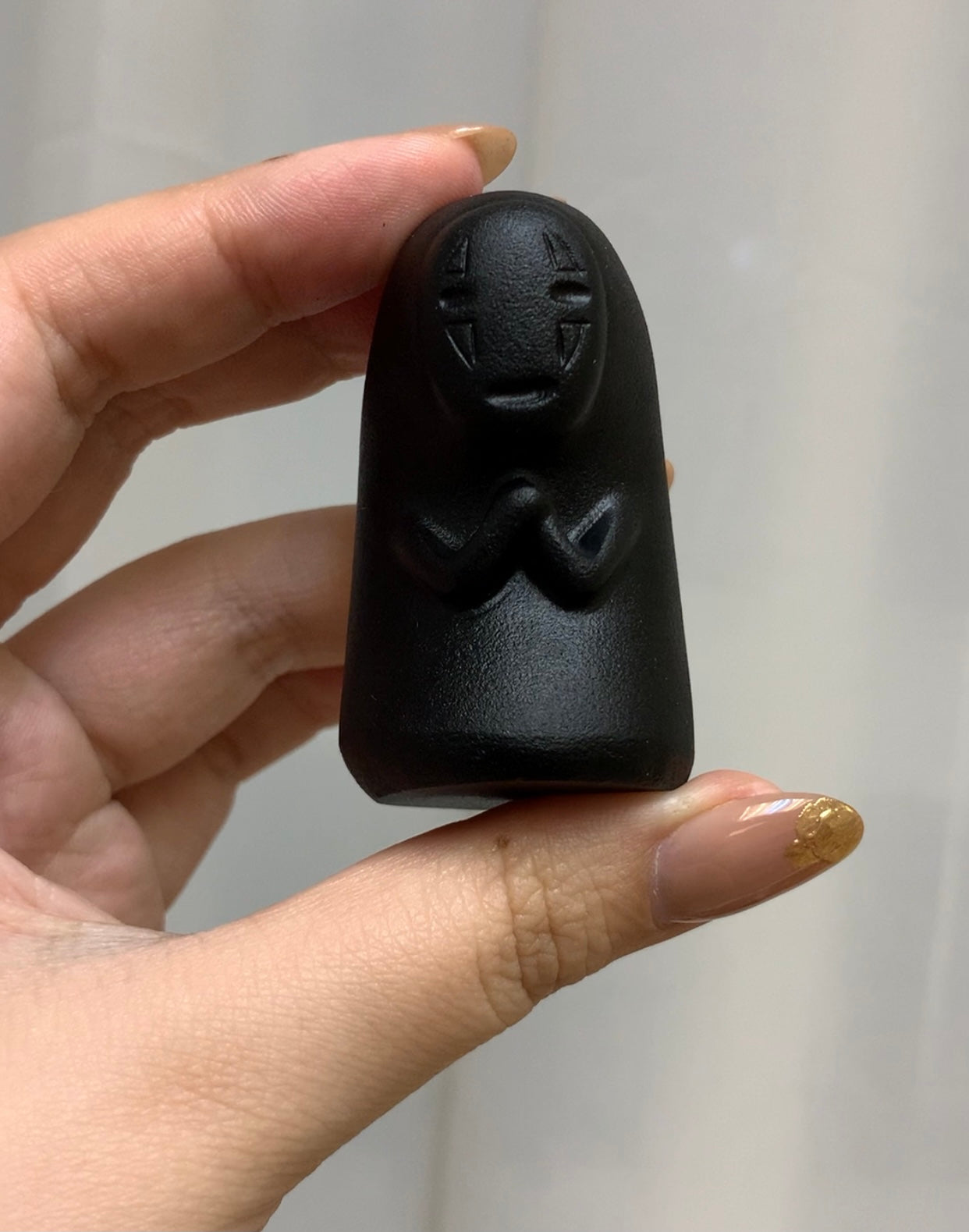 Obsidian Ornament - Faceless Man