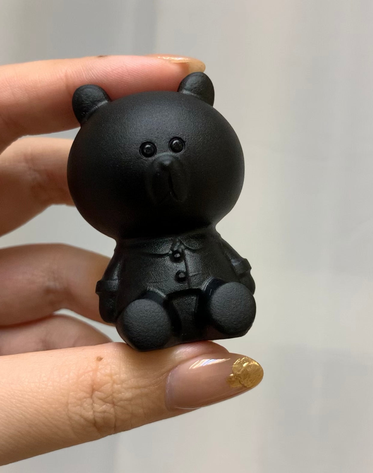 Obsidian Ornament-Brown