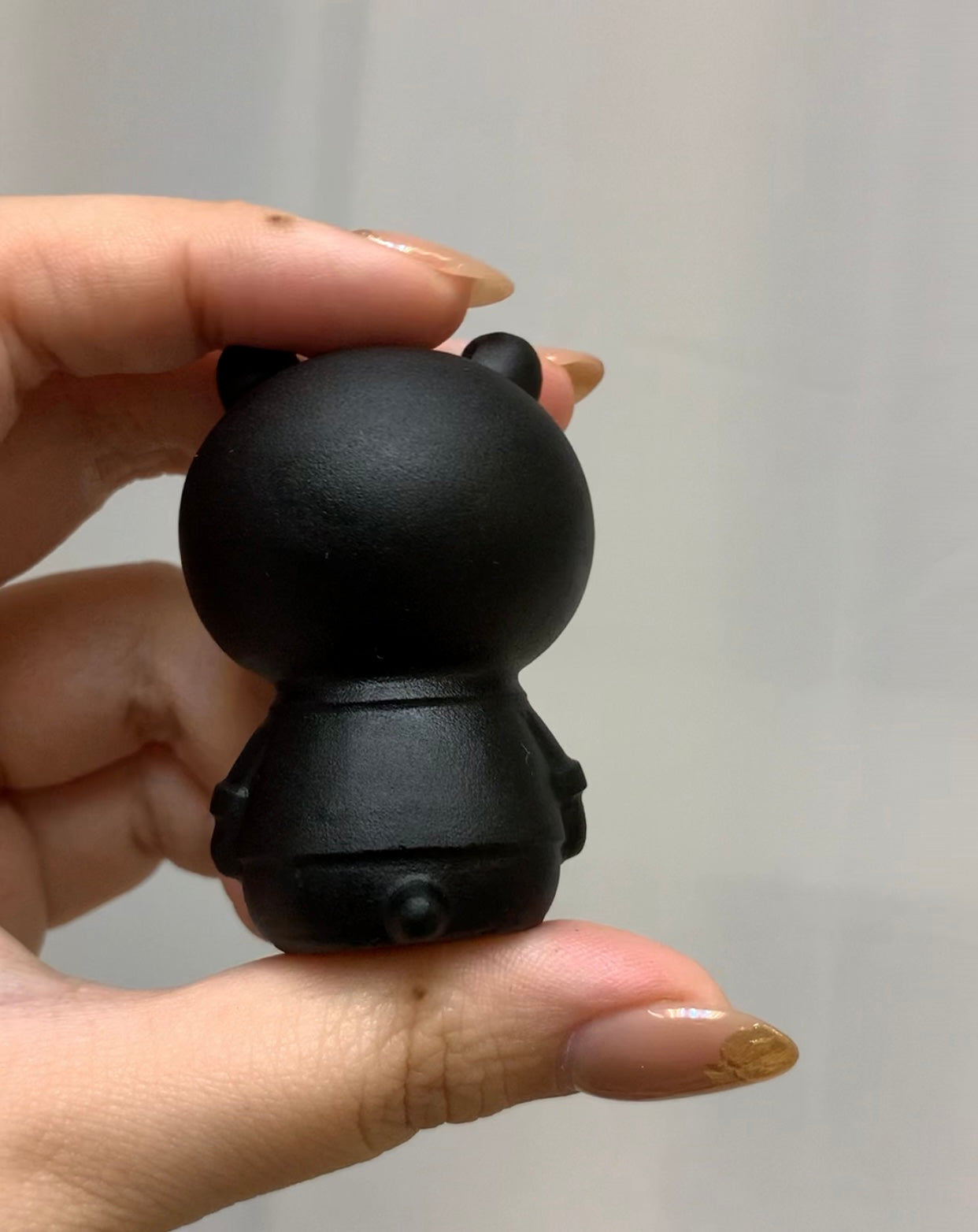Obsidian Ornament-Brown
