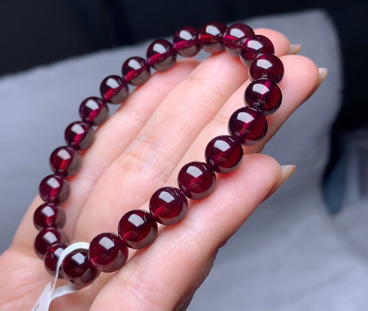 High-quality garnet 8.2mm