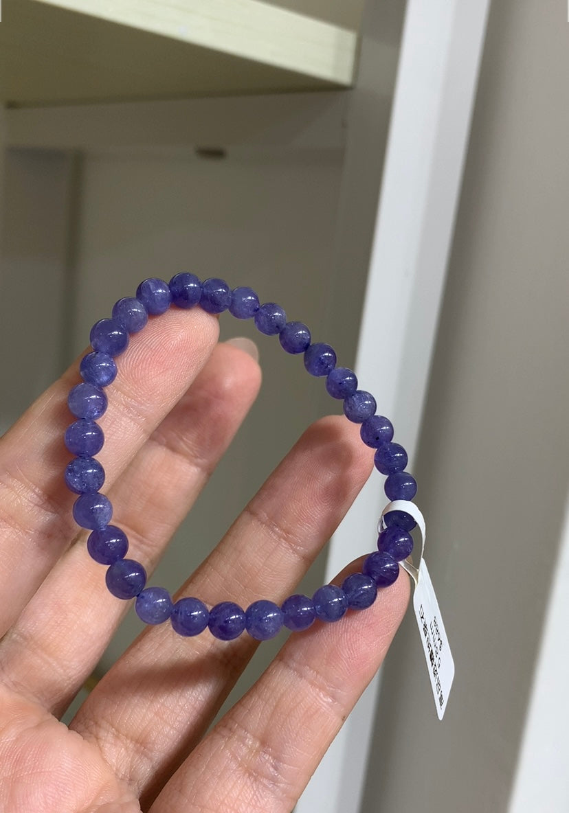 高品透體坦桑石 5.8mm