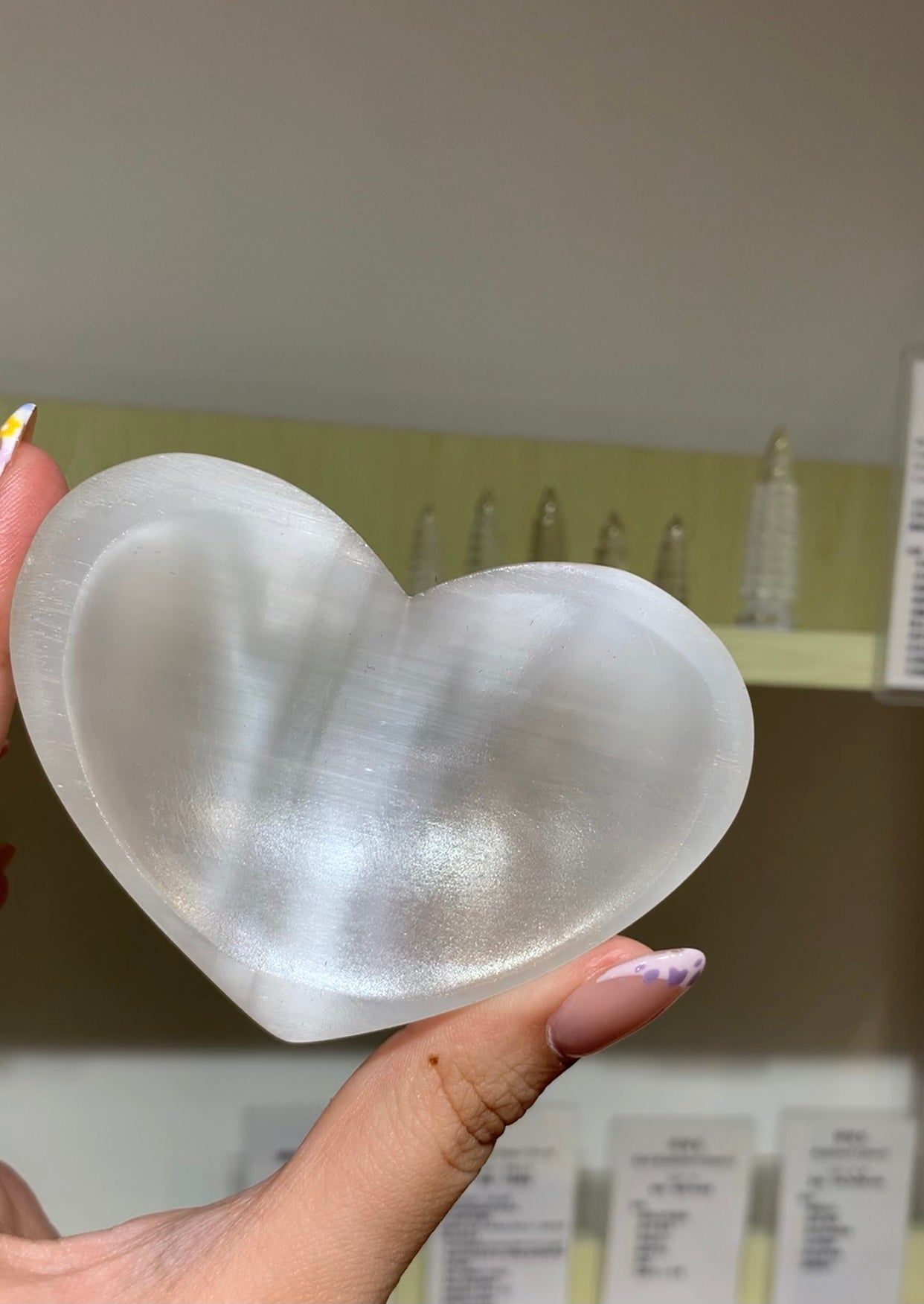 High-quality gypsum heart dish